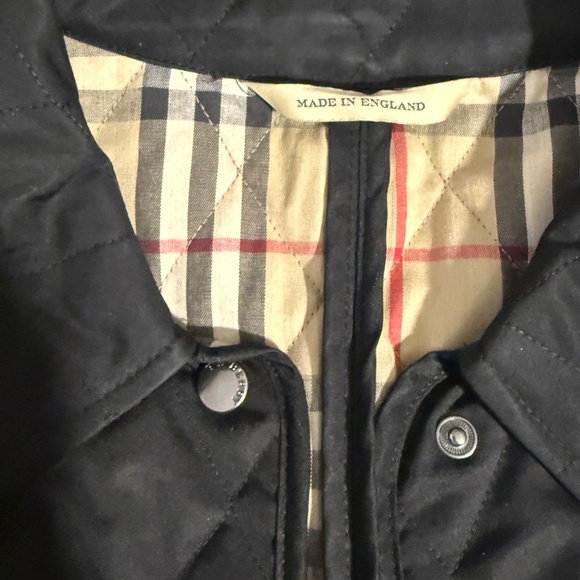 Womens Burberry quilt jacket black large - Picture 2 of 5